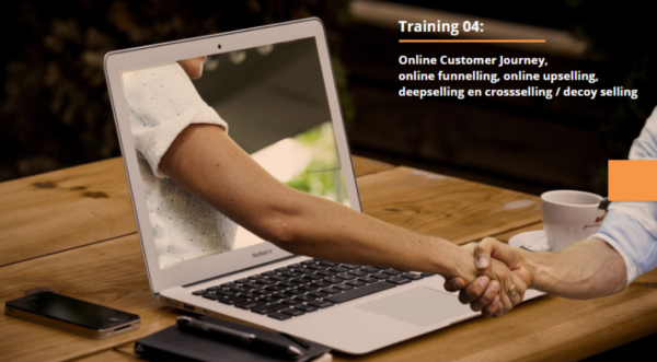 Module 4: Online customer journey, online funneling, online upselling, deepselling en crossselling/decoy selling